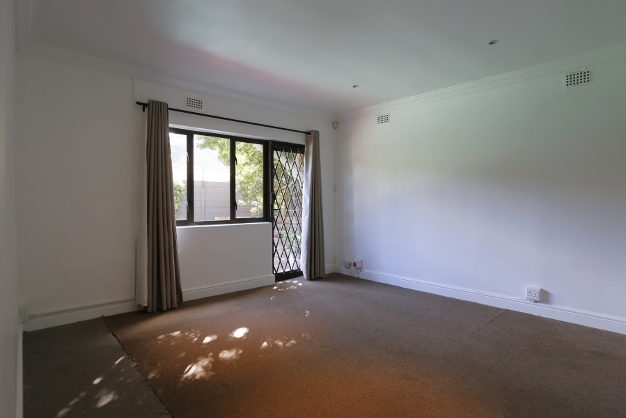 To Let 4 Bedroom Property for Rent in Tokai Western Cape